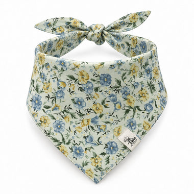 daisy print tie-on dog bandana, front view