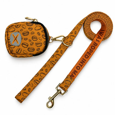 fashion print dog harness, detail view