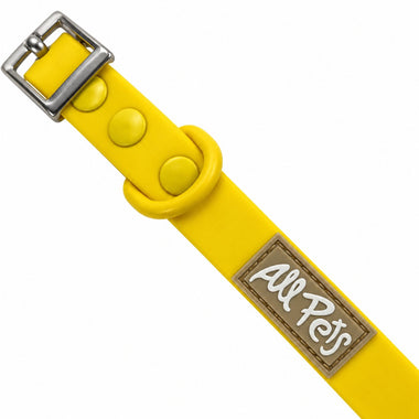 Yellow PVC dog collar, detail view